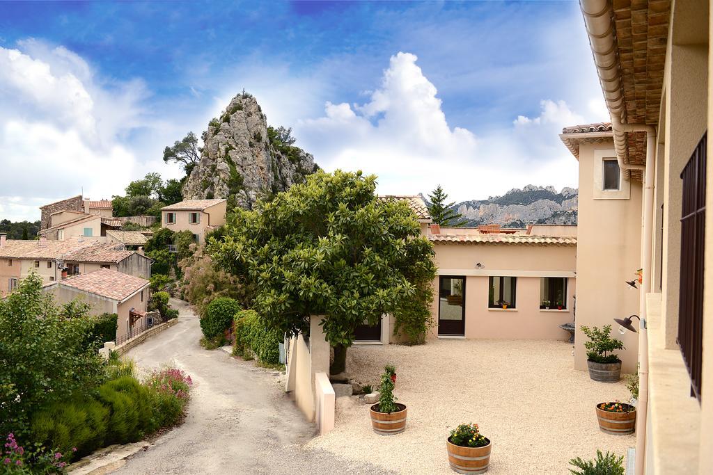Mas De Carabelle Bed and Breakfast La Roque-Alric Eksteriør billede
