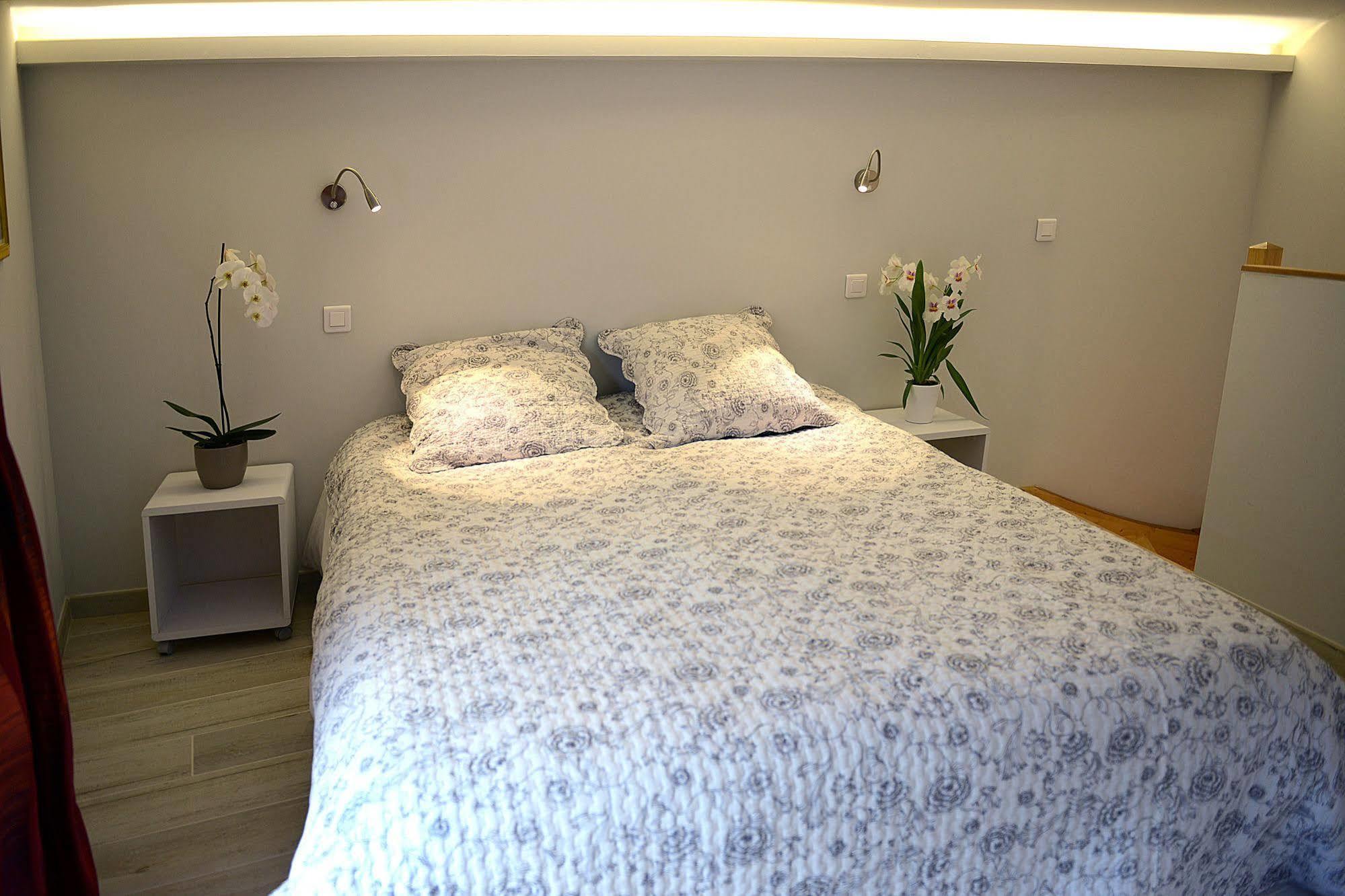 Mas De Carabelle Bed and Breakfast La Roque-Alric Eksteriør billede