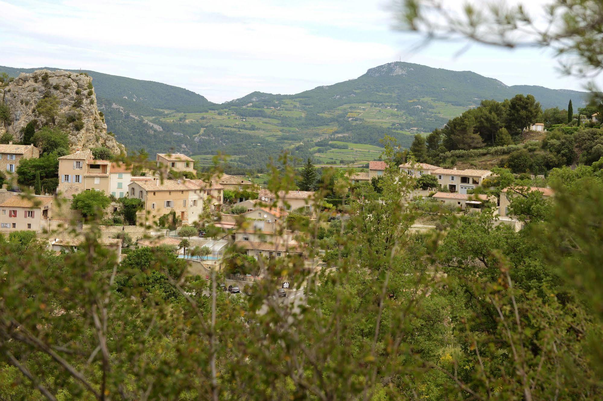 Mas De Carabelle Bed and Breakfast La Roque-Alric Eksteriør billede